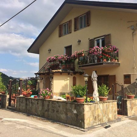 La Casa Nel Verde Castelmezzano Εξωτερικό φωτογραφία